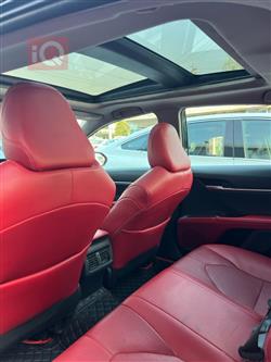 تۆیۆتا کامری